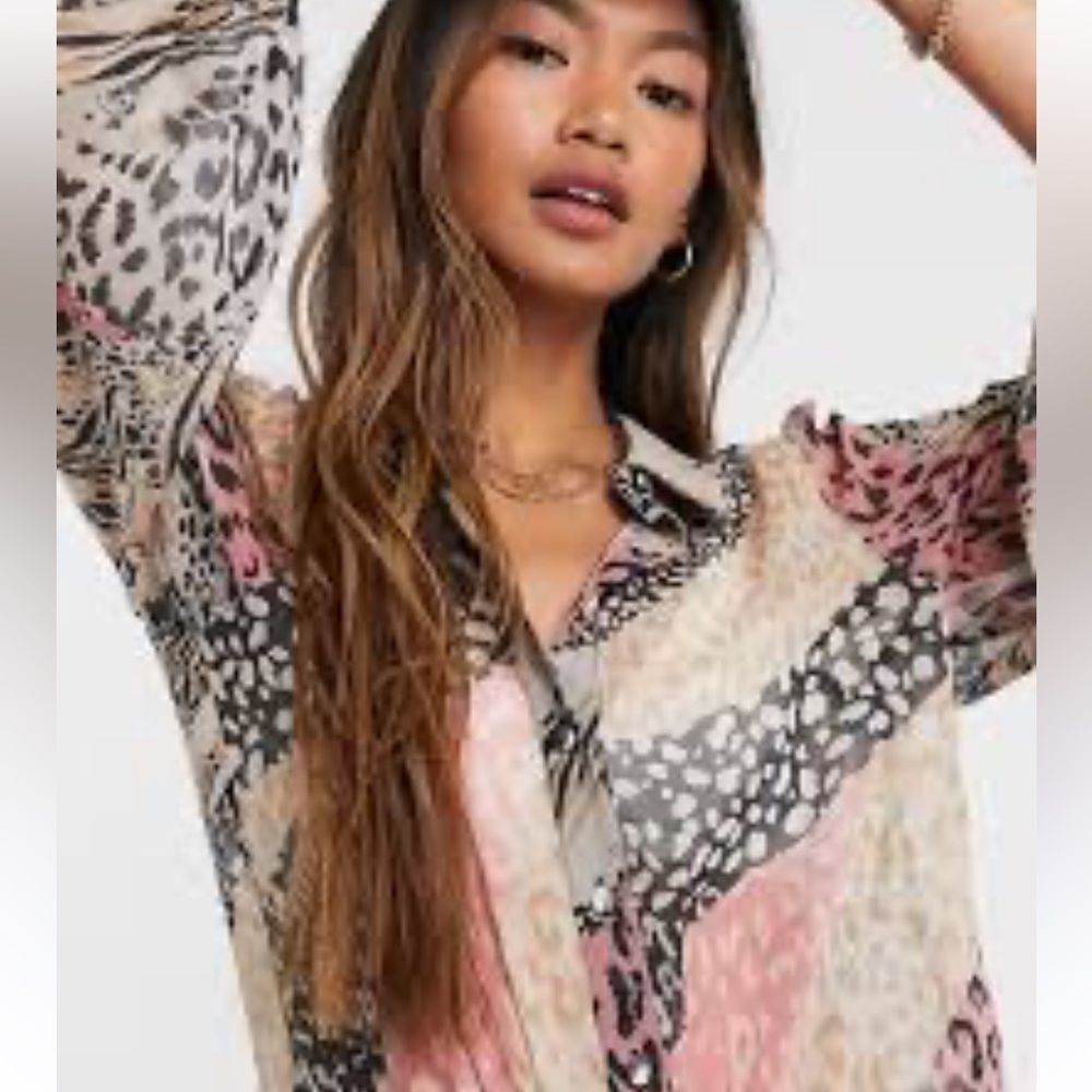 River island Multicolor Animal Print Blouse size 8